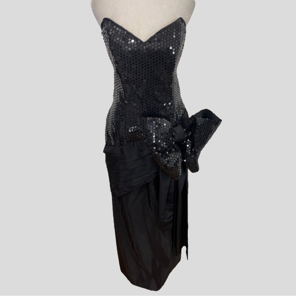Vintage 80s 90s Tadashi Black Sequin Strapless Maxi Oversized Bow Size 12